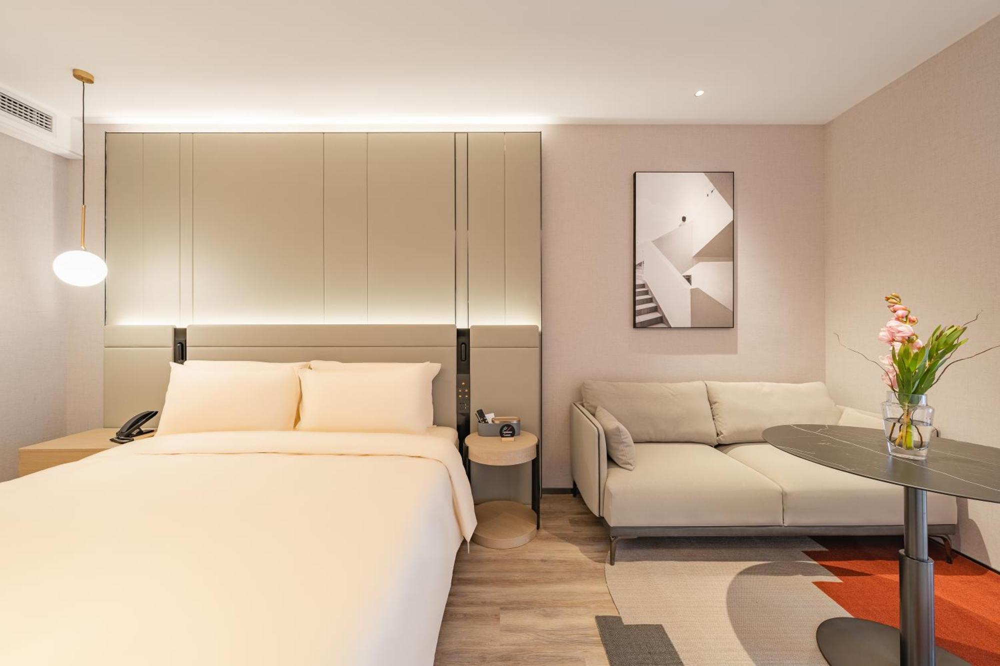 Atour S Hotel Shanghai Lujiazui Expo Center Экстерьер фото