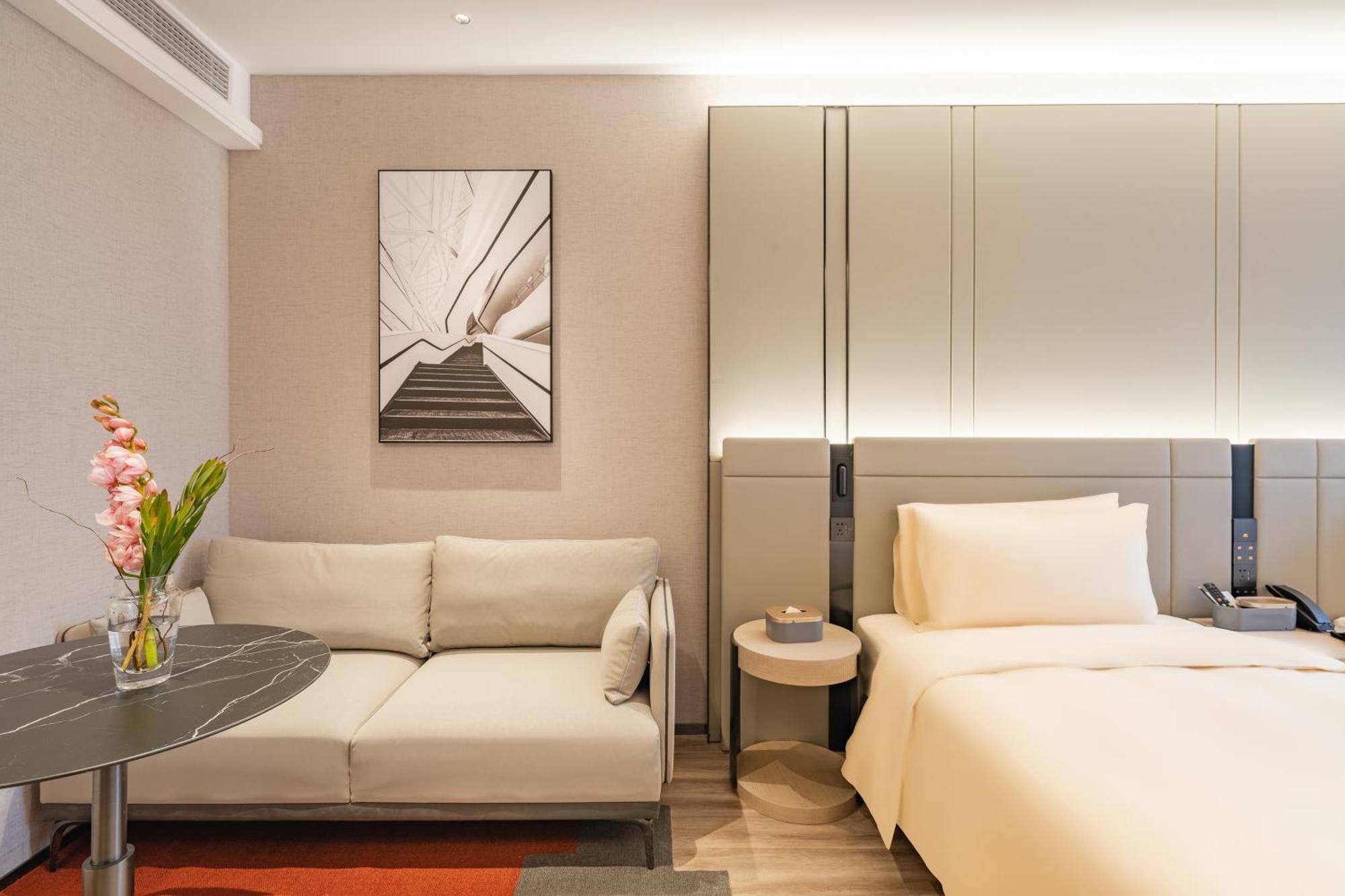 Atour S Hotel Shanghai Lujiazui Expo Center Экстерьер фото